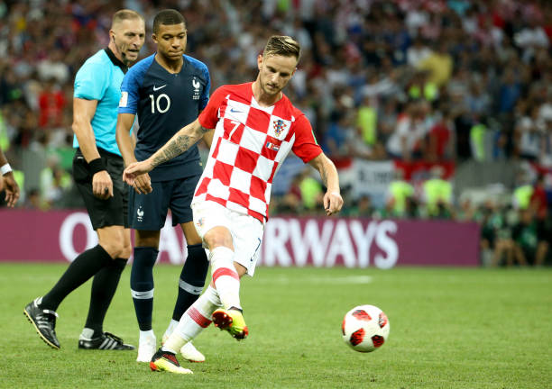 紧急情况的 紧急情况的