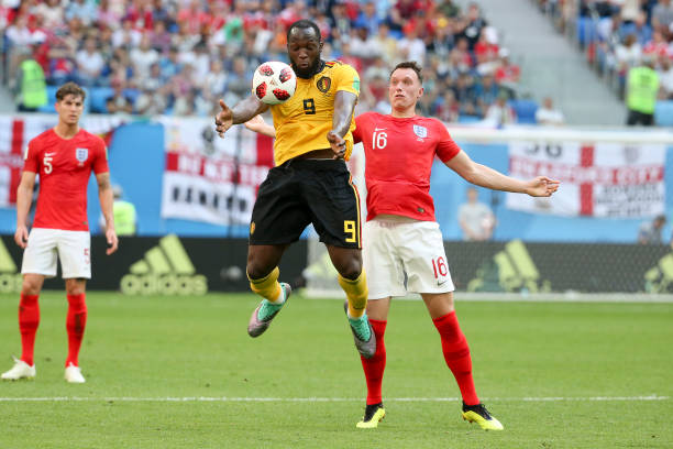 实现财务稳 实现财务稳